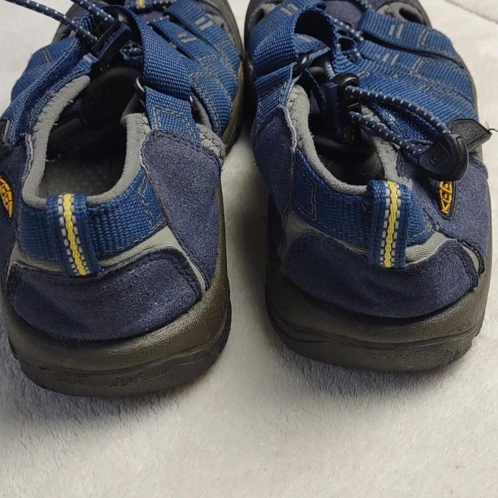 Keen Newport H2 Sandals Blue Yellow Youth Size 6